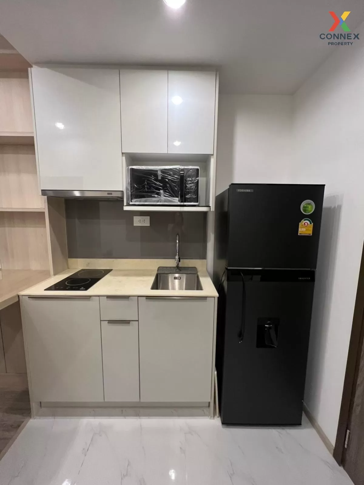 For Rent Condo , Ideo Mobi Sukhumvit 66 , nice view , high floor  2