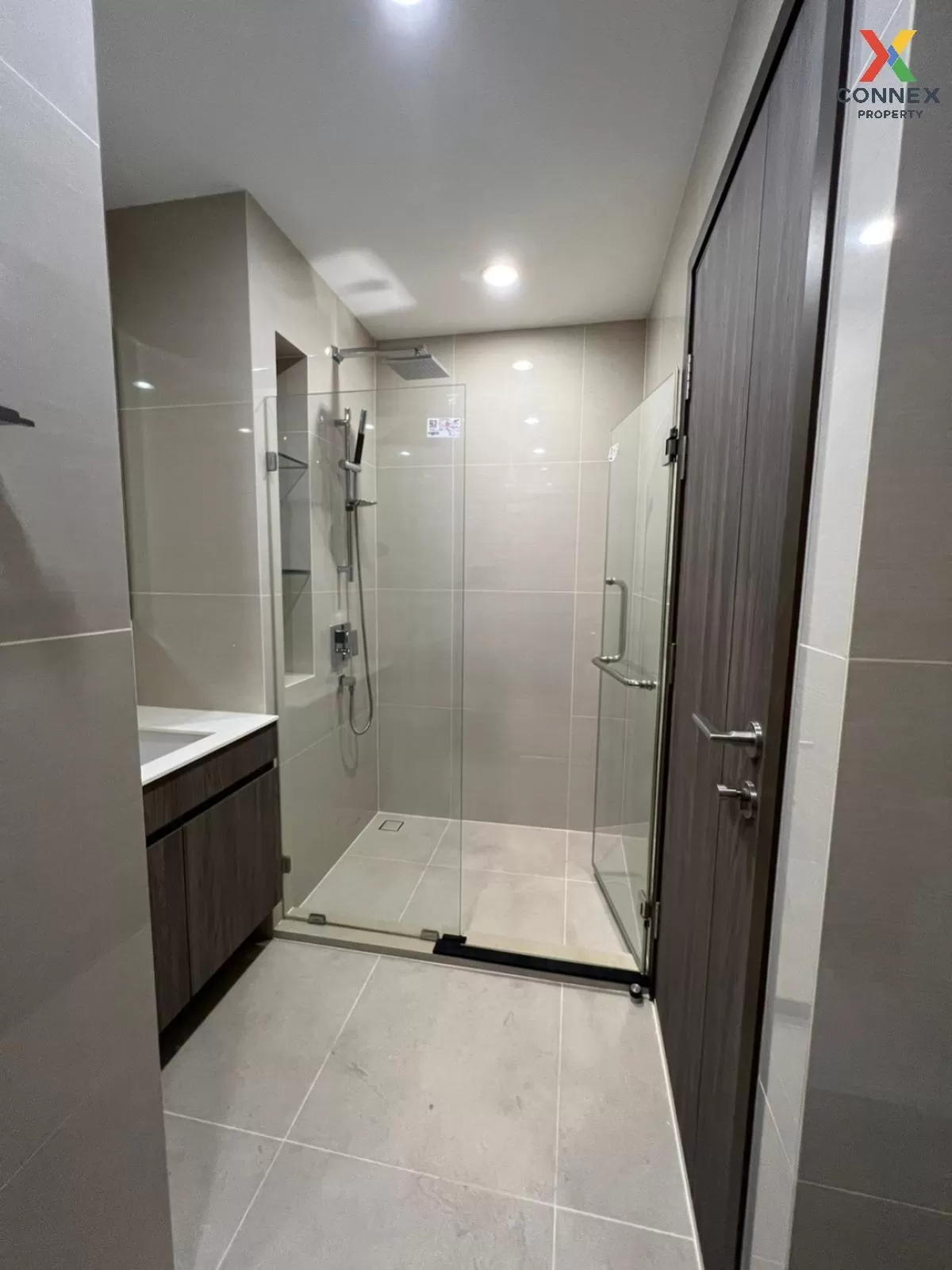 For Rent Condo , Ideo Mobi Sukhumvit 66 , nice view , high floor 