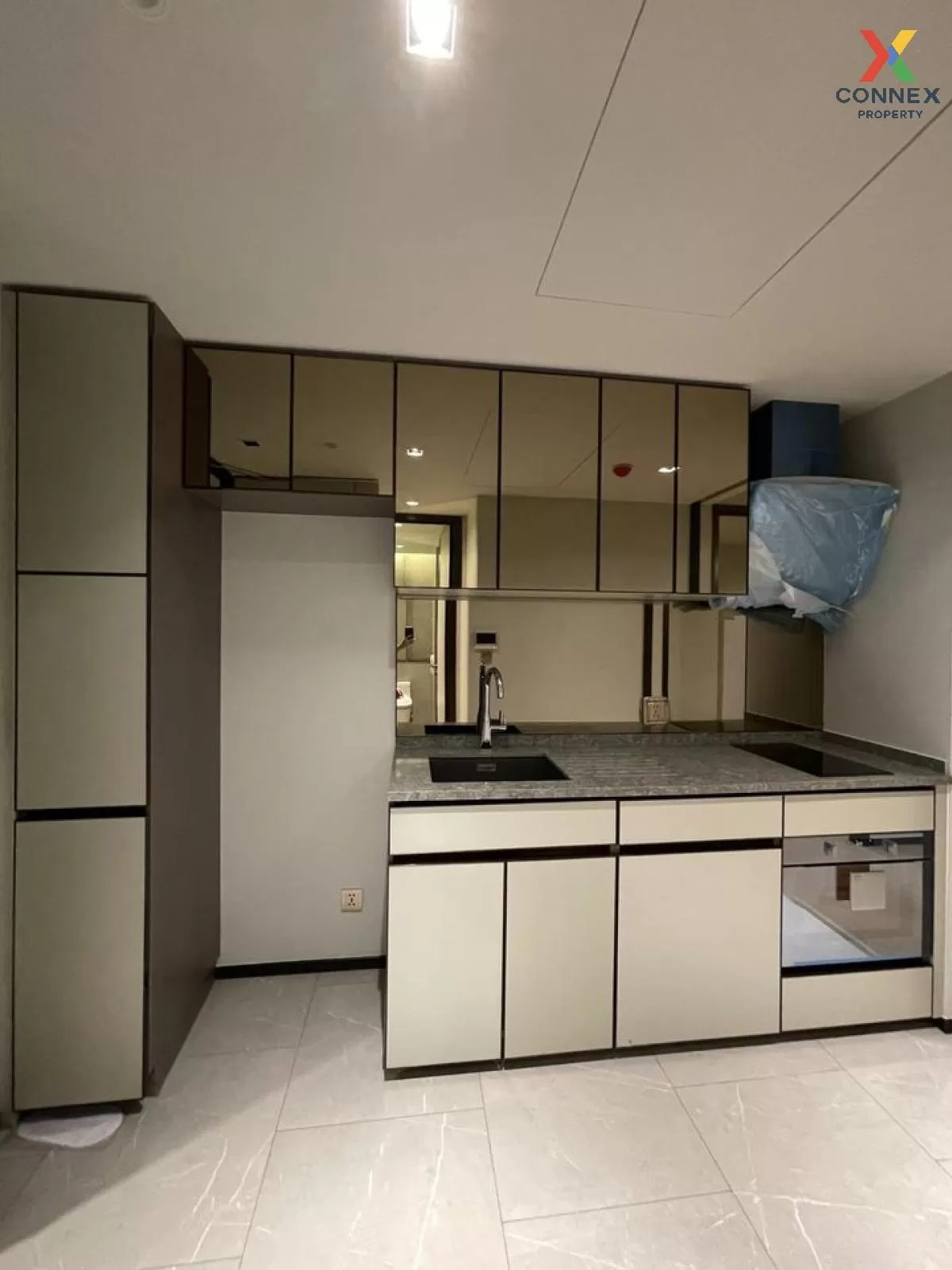 เช่าคอนโด  เดอะ รีเซิร์ฟ 61 ไฮด์อะเวย์ BTS-เอกมัย คลองเตยเหนือ เข 4