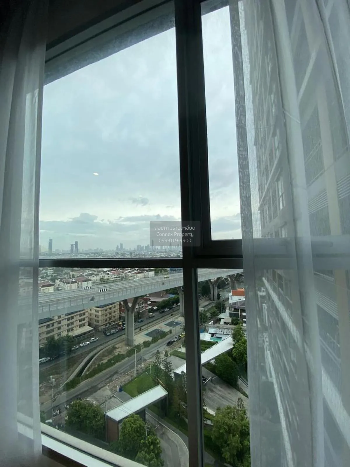 เช่าคอนโด  ลุมพินี เพลส พระราม 3 - ริเวอร์ไรน์ บางโพงพาง เขต ยานน