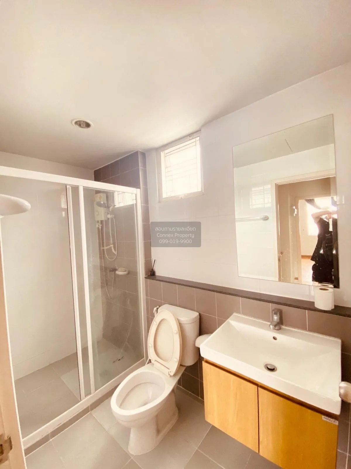 ขายทาวน์เฮ้าส์/ทาวน์โฮม  เดอะคัลเลอร์ส พรีเมียม วงแหวน-รามอินทรา 