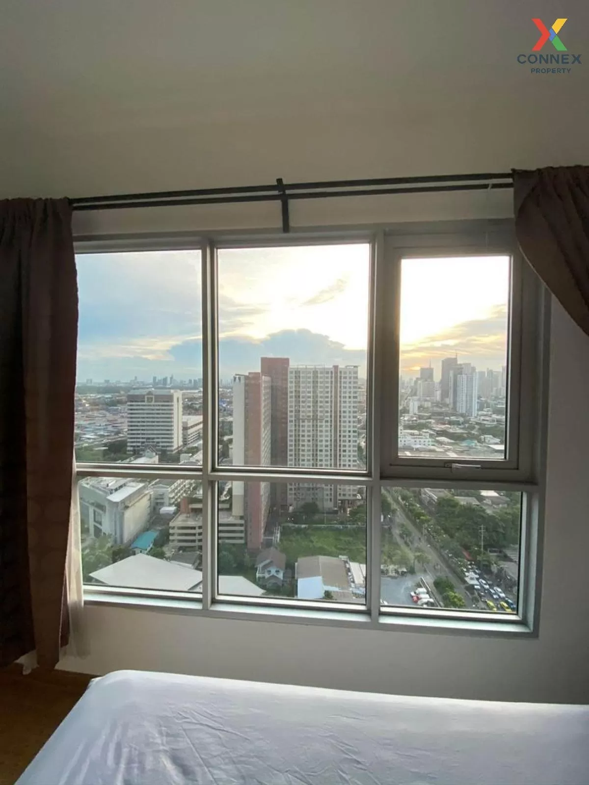 For Rent Condo , Aspire Rama 4 , high floor , BTS-Ekkamai , Phra 