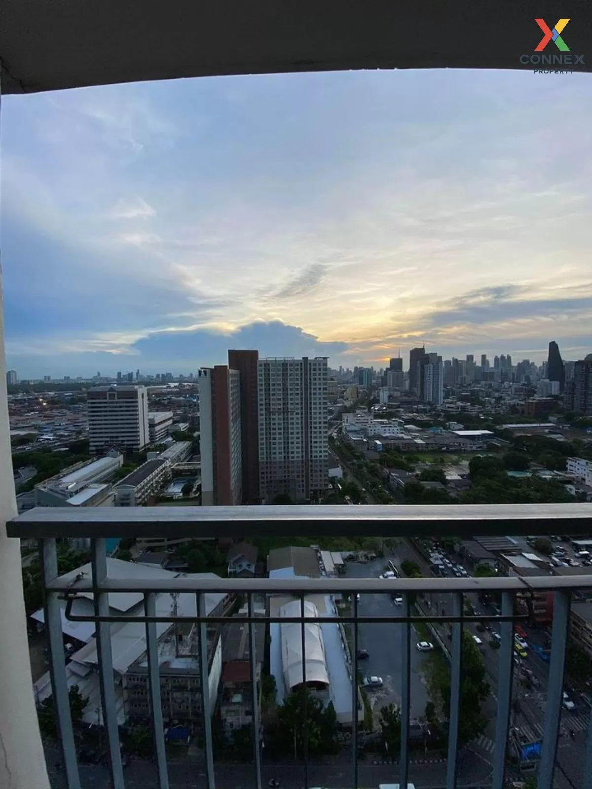 For Rent Condo , Aspire Rama 4 , high floor , BTS-Ekkamai , Phra 