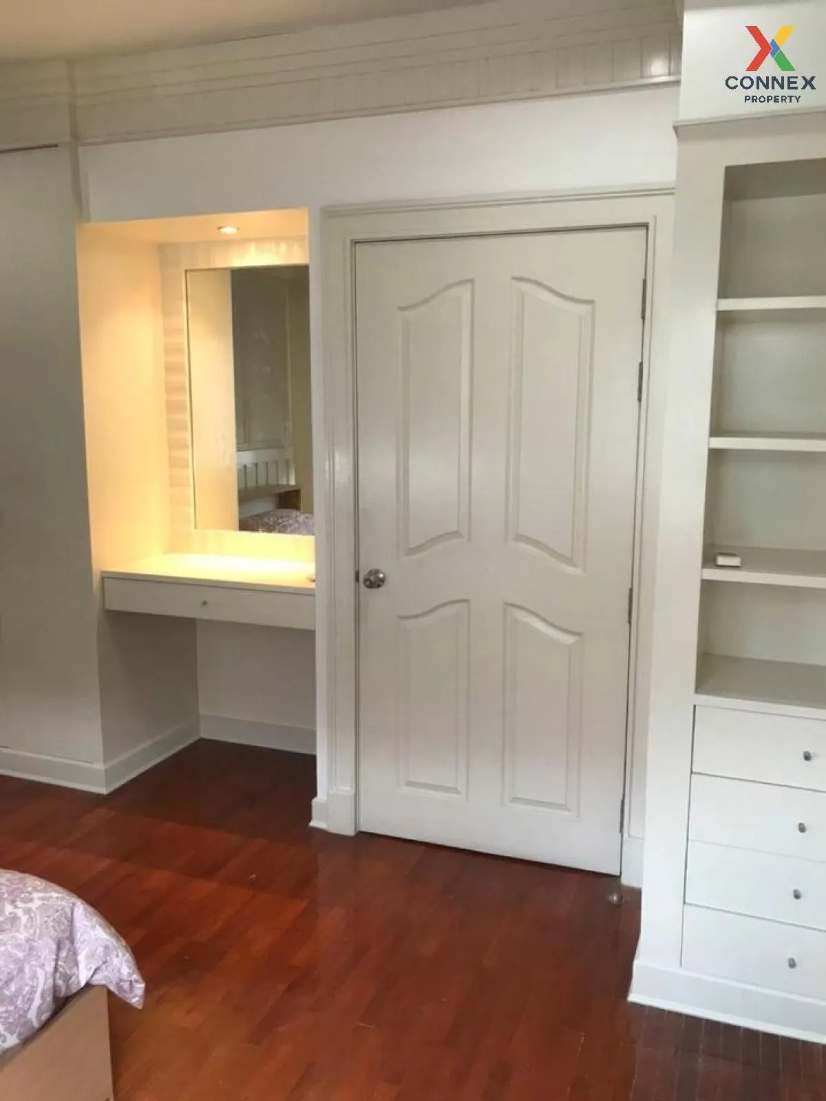 ขายทาวน์เฮ้าส์/ทาวน์โฮม  บ้านกลางกรุง ทองหล่อ BTS-ทองหล่อ คลองตัน ขายทาวน์เฮ้าส์/ทาวน์โฮม  บ้านกลางกรุง ทองหล่อ BTS-ทองหล่อ คลองตัน