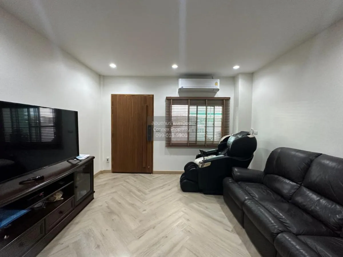 For Sale Townhouse/Townhome  , Thanapat Haus Sathorn - Narathiwas 4