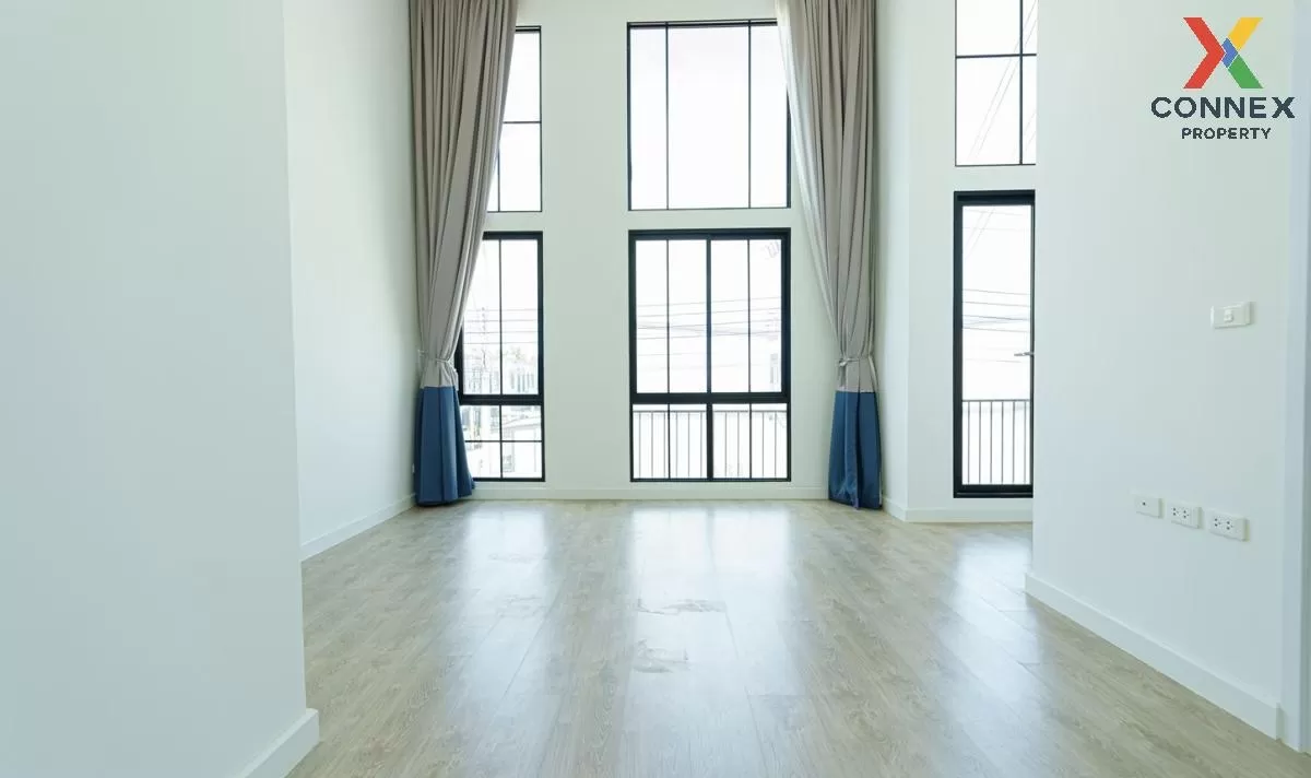 ขายทาวน์เฮ้าส์/ทาวน์โฮม  ชีวาโฮม สุขสวัสดิ์-ประชาอุทิศ บ้านคลองสว 3