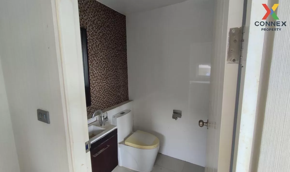 ขายทาวน์เฮ้าส์/ทาวน์โฮม  ดีลักซ์ ทาวน์ เลียบทางด่วน-รามอินทรา ท่า ขายทาวน์เฮ้าส์/ทาวน์โฮม  ดีลักซ์ ทาวน์ เลียบทางด่วน-รามอินทรา ท่า