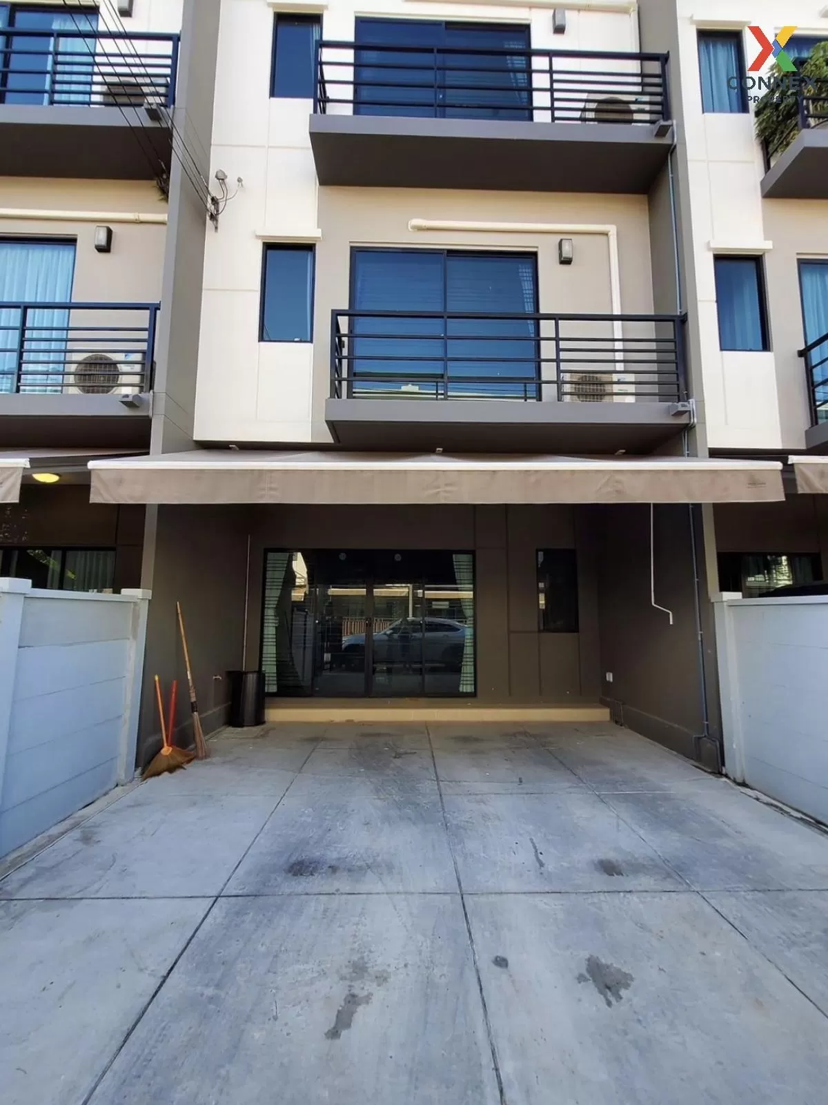 ขายทาวน์เฮ้าส์/ทาวน์โฮม  บ้านกลางเมือง ปิ่นเกล้า-จรัญ บางอ้อ เขต  2