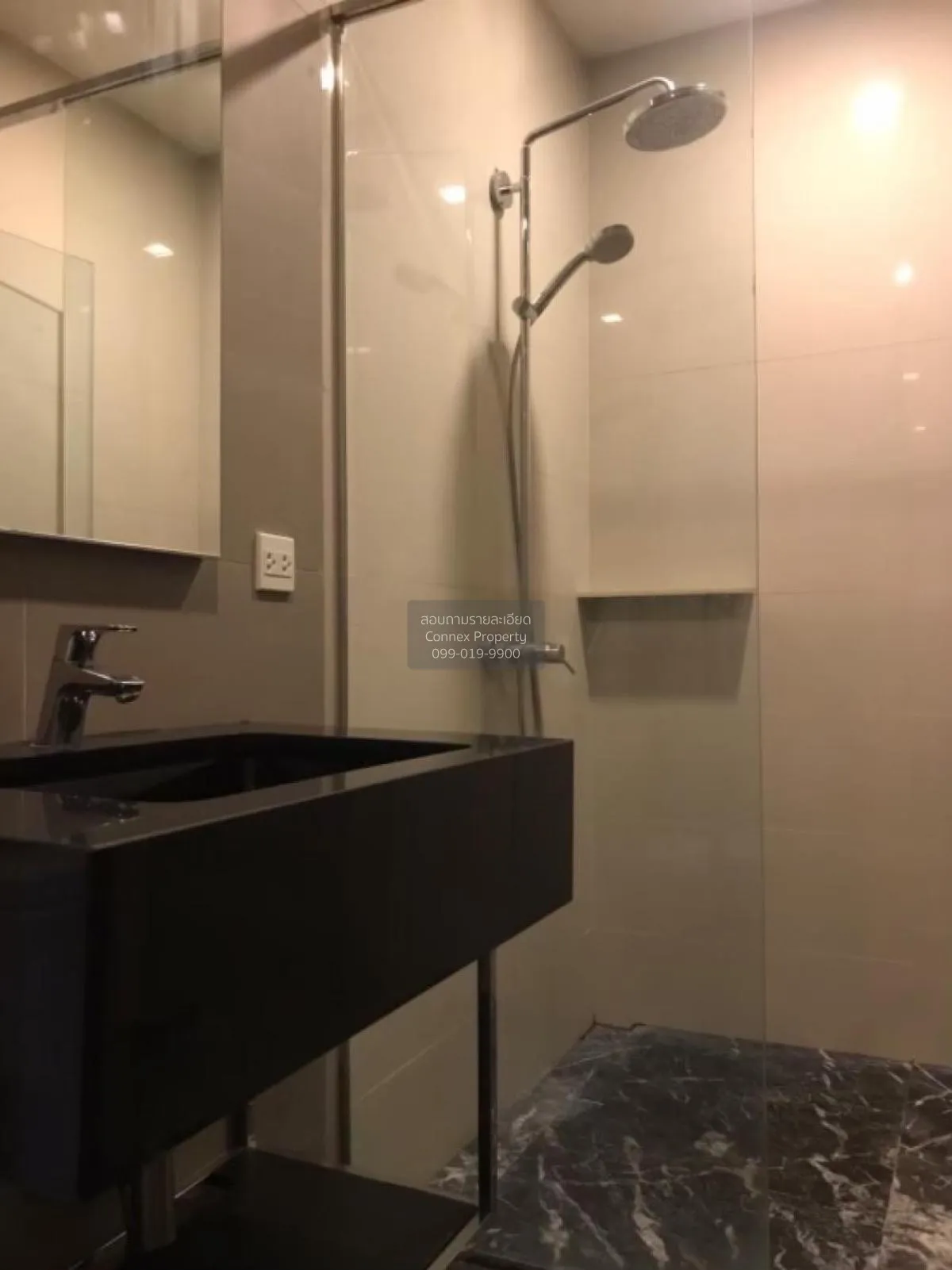 For Rent Condo , EDGE Sukhumvit 23 , BTS-Asok , Khlong Toei Nuea 