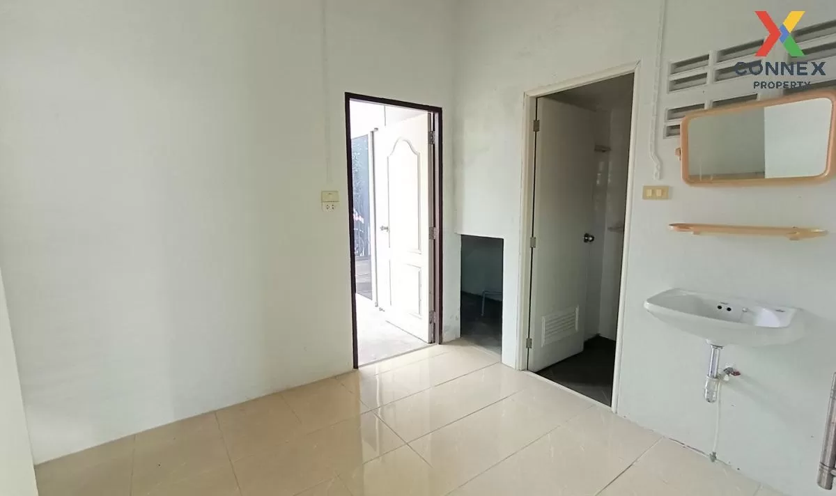 For Sale Townhouse/Townhome  , Casalena Place Permsin Watcharapol 2