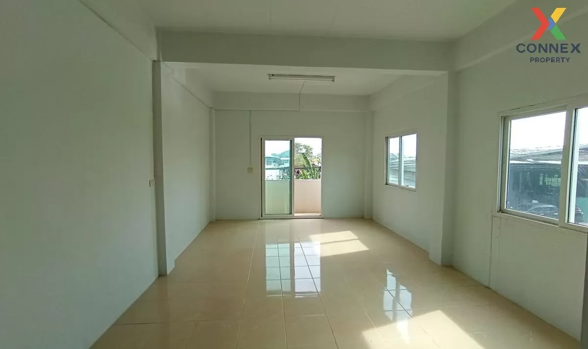 For Sale Townhouse/Townhome  , Casalena Place Permsin Watcharapol 3