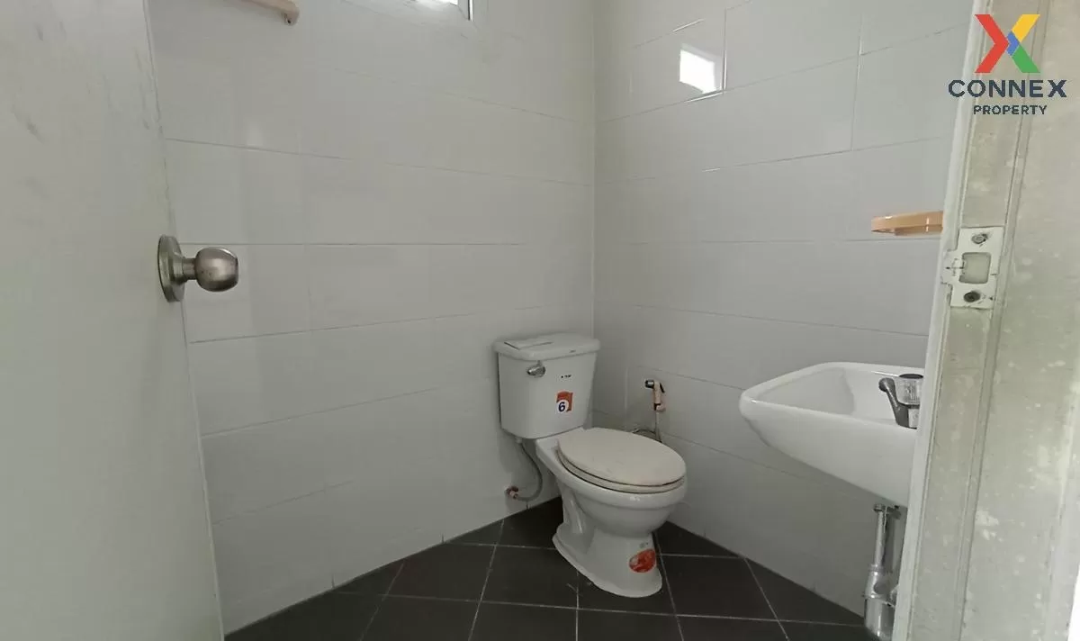 For Sale Townhouse/Townhome  , Casalena Place Permsin Watcharapol