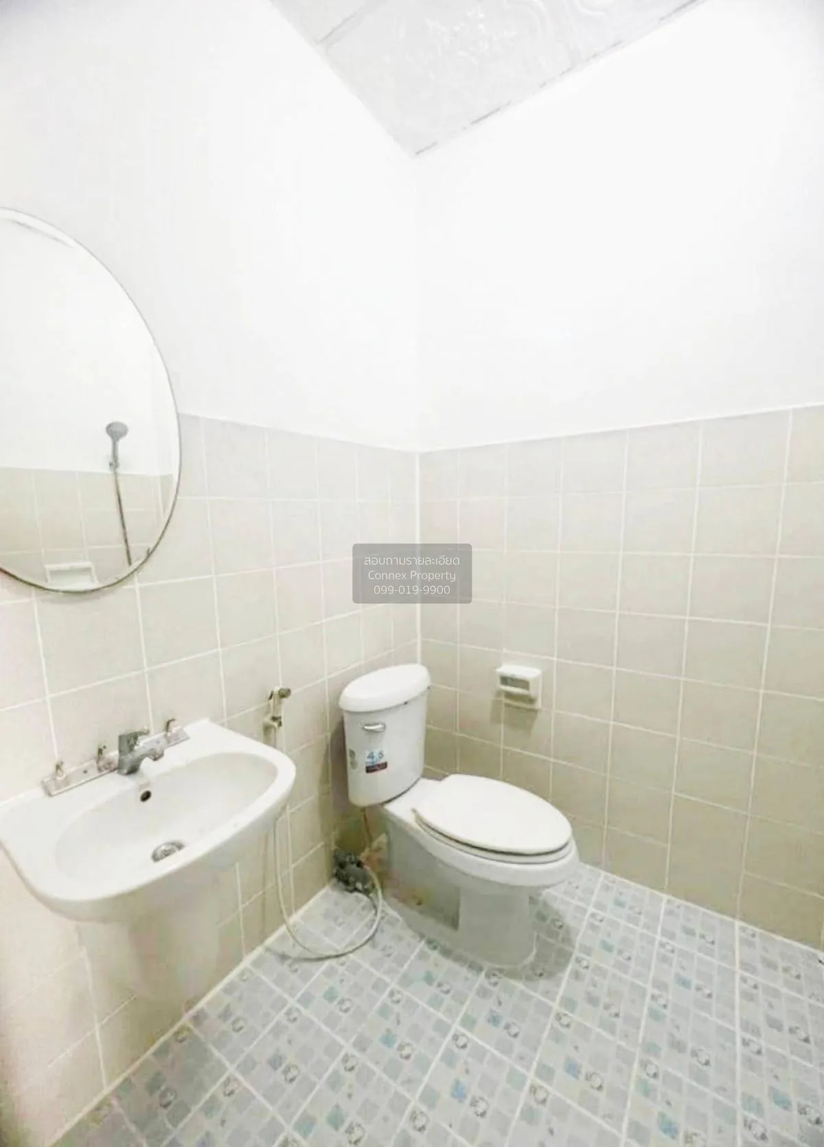 For Sale Townhouse/Townhome  , Baan Rungkit Villa 7 , Khlong Sam 