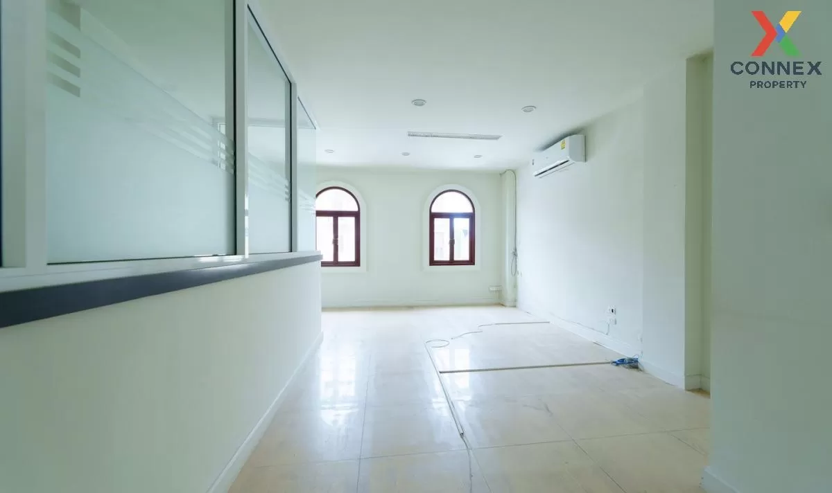 ขายอาคารพาณิชย์  เวนิส ดิ ไอริส ท่าแร้ง เขต บางเขน กรุงเทพ CX-840 3