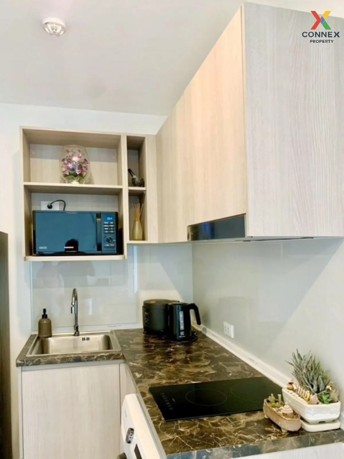 ขายคอนโด  เอลลิโอ สาทร - วุฒากาศ BTS-วุฒากาศ บางค้อ เขต จอมทอง กร