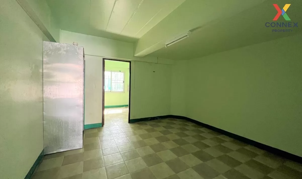 ขายอาคารพาณิชย์  3 ชั้นครึ่ง 2 คูหา ประชาชื่น 6 บางซื่อ เขต บางซื