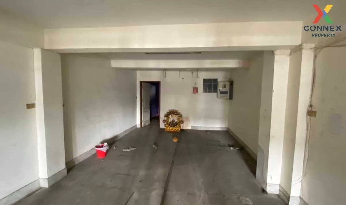 ขายอาคารพาณิชย์ 4 ชั้น 28 ตร.ว. รามอินทรา 61 ท่าแร้ง เขต บางเขน ก 1