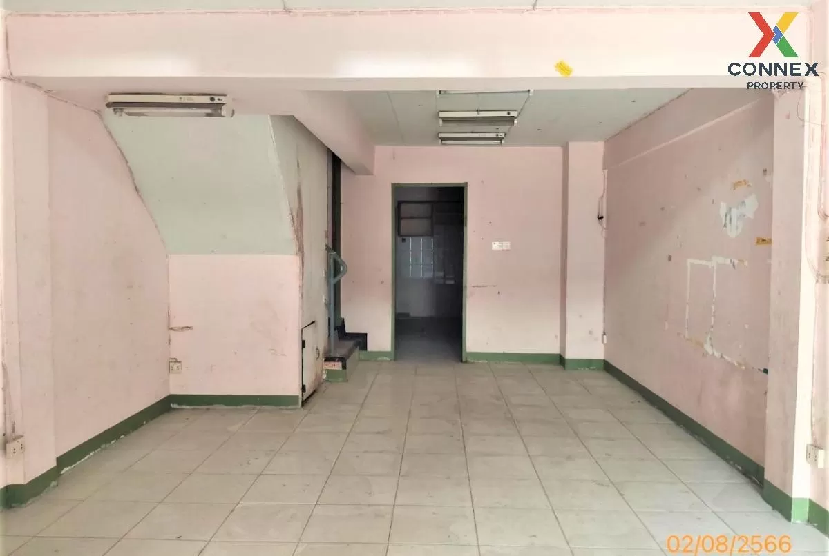 For Sale Townhouse/Townhome  , Baan Rungkit Villa 9 , ARL-Lat Kra 1