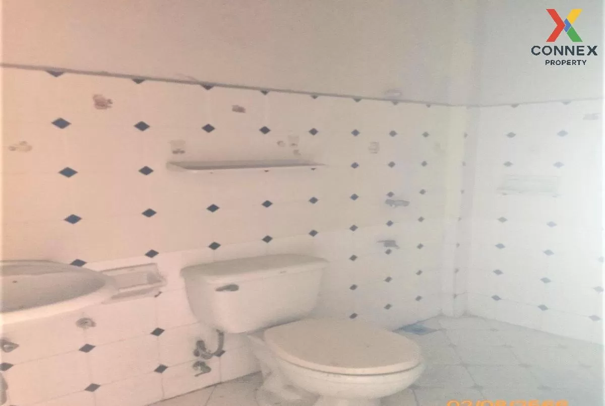 For Sale Townhouse/Townhome  , Baan Rungkit Villa 9 , ARL-Lat Kra