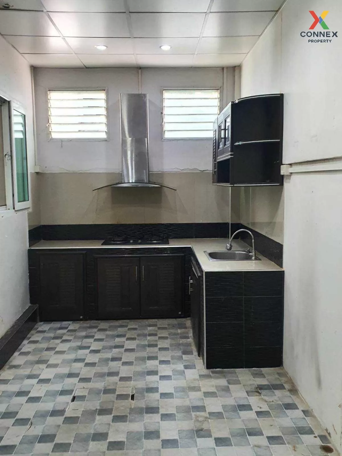 For Sale Townhouse/Townhome  , BAAN KLANG MUANG CHOKCHAI 4 , Lat 