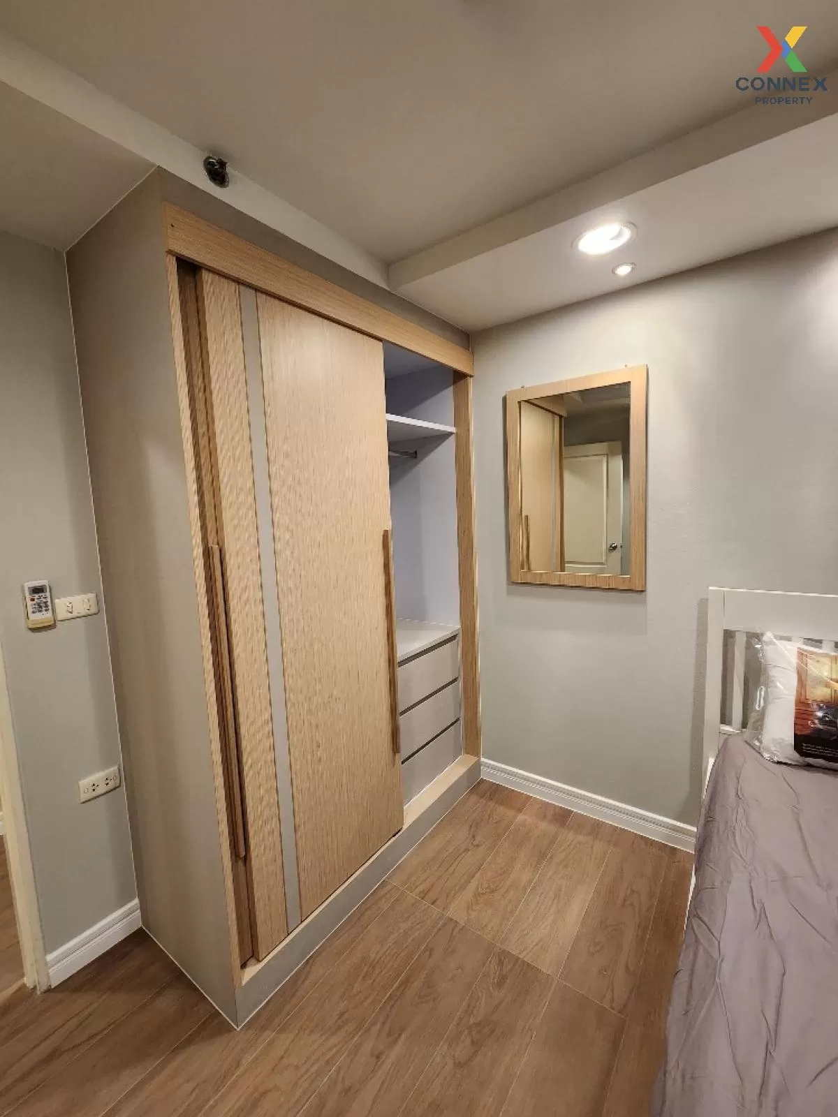 เช่าคอนโด  เดอะ มาสเตอร์ สาทร เอ็กเซ็คคลูทีฟ BTS-กรุงธนบุรี คลองต