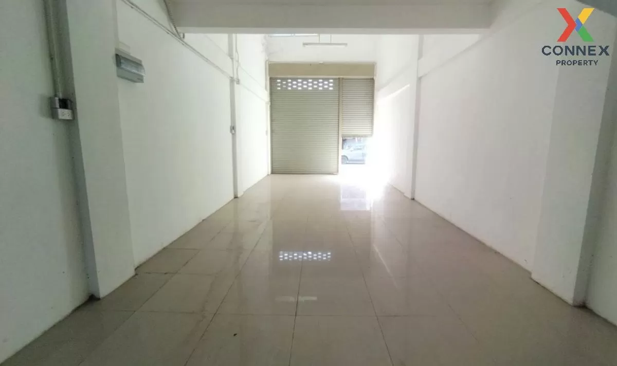 For Sale Commercial building, 3 storey, 2cavern, Soi pai nai khor 1
