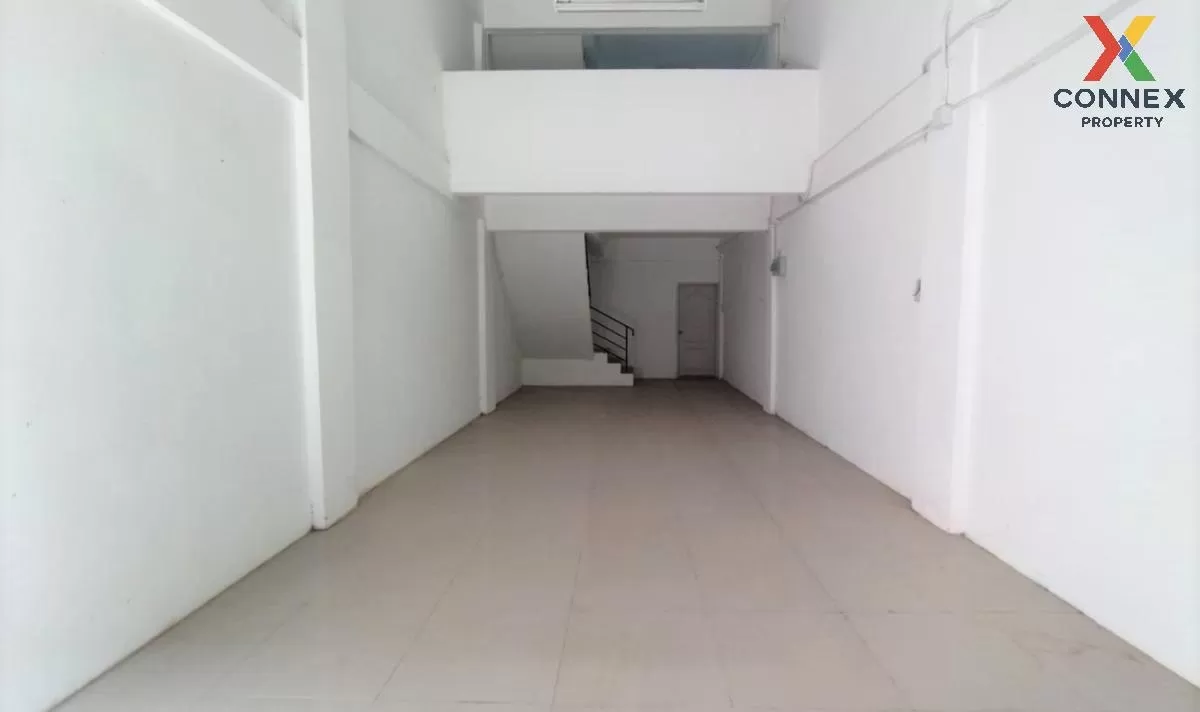 For Sale Commercial building, 3 storey, 2cavern, Soi pai nai khor 3