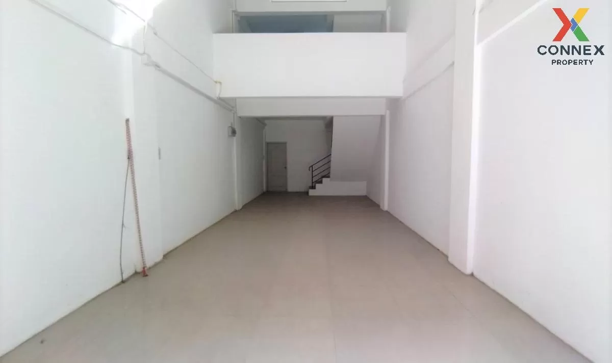 For Sale Commercial building, 3 storey, 2cavern, Soi pai nai khor 4