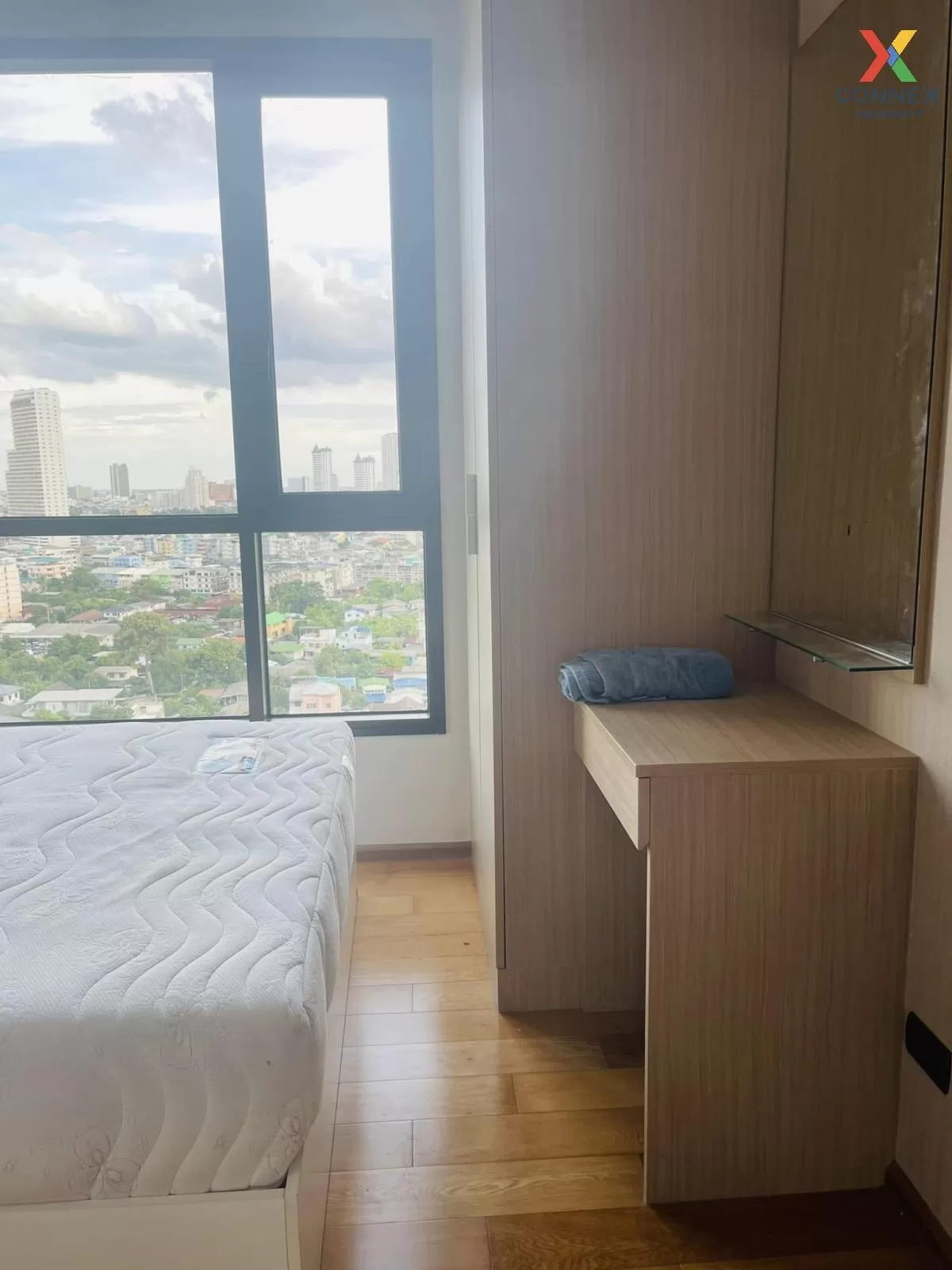 เช่าคอนโด  ฟิวส์ สาทร - ตากสิน BTS-วงเวียนใหญ่ บางลำภูล่าง เขต คล