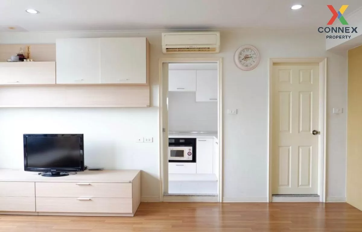 For Rent Condo , Lumpini Place Phahol - Saphankhwai , BTS-Saphan  3