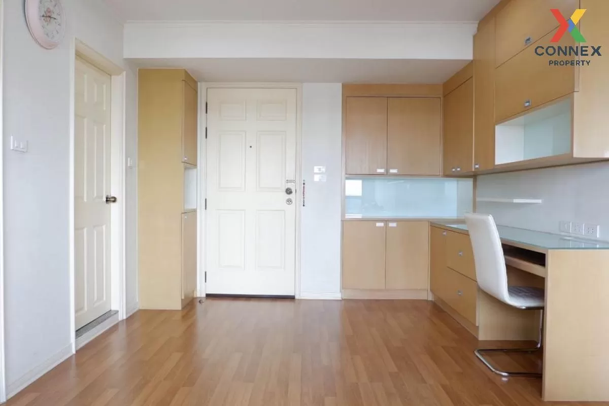 For Rent Condo , Lumpini Place Phahol - Saphankhwai , BTS-Saphan  4