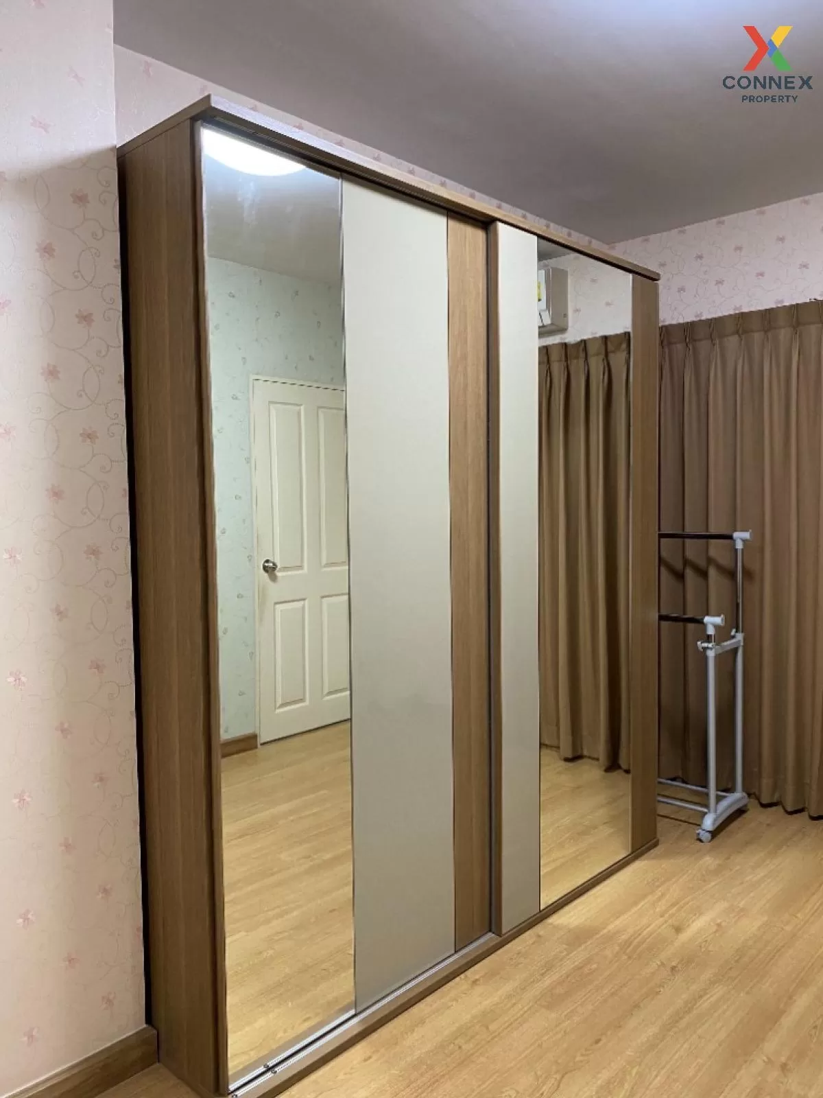 เช่าคอนโด  ศุภาลัย ปาร์ค เอกมัย - ทองหล่อ BTS-เอกมัย บางกะปิ เขต 