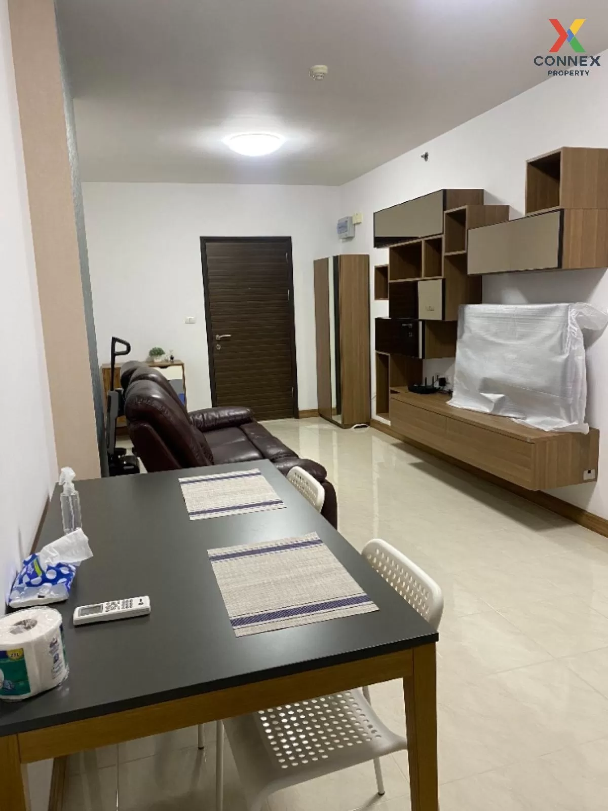 เช่าคอนโด  ศุภาลัย ปาร์ค เอกมัย - ทองหล่อ BTS-เอกมัย บางกะปิ เขต  2