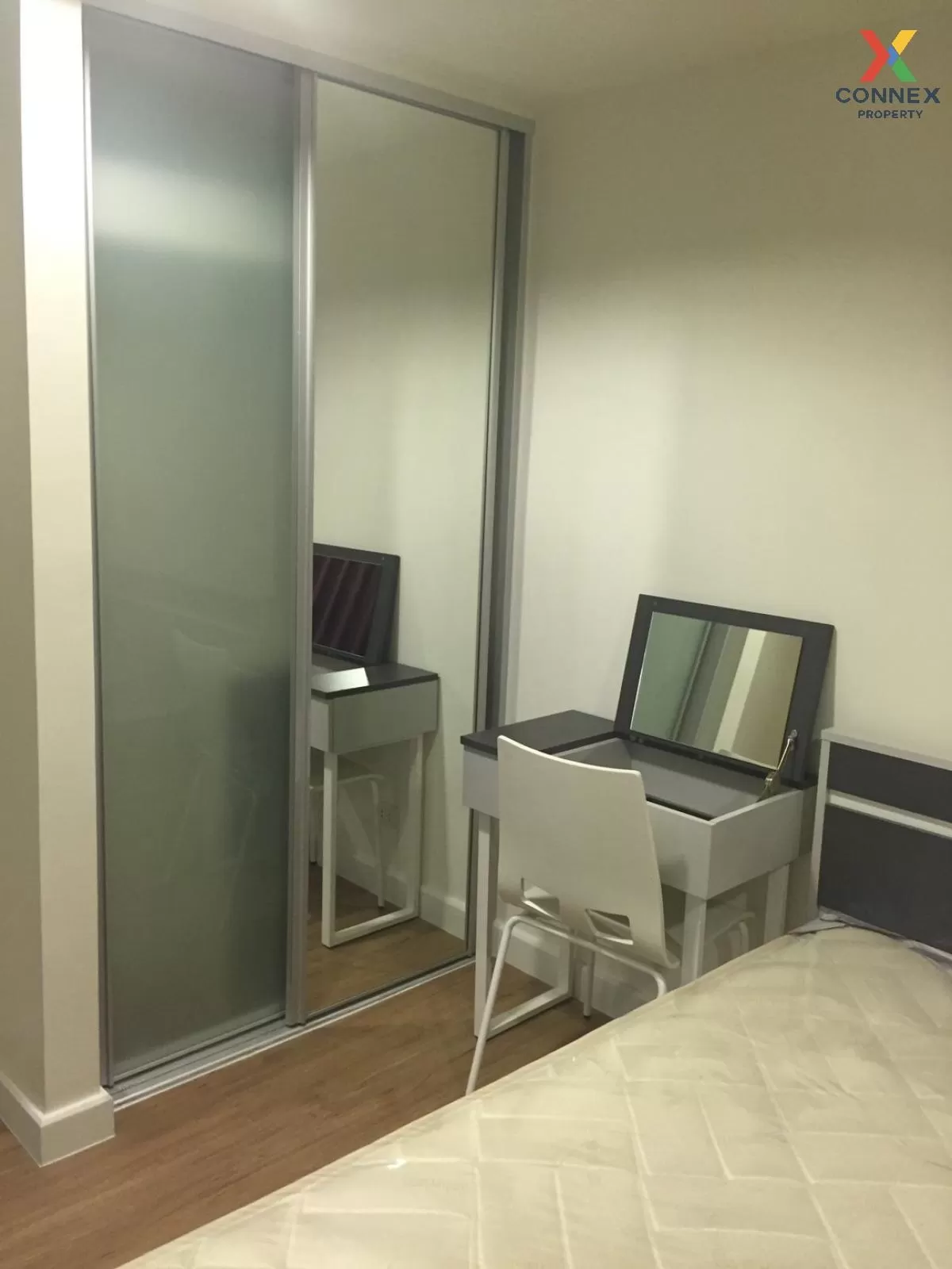 For Rent Condo , The Kris Ratchada 17 , MRT-Sutthisan , Din Daeng For Rent Condo , The Kris Ratchada 17 , MRT-Sutthisan , Din Daeng