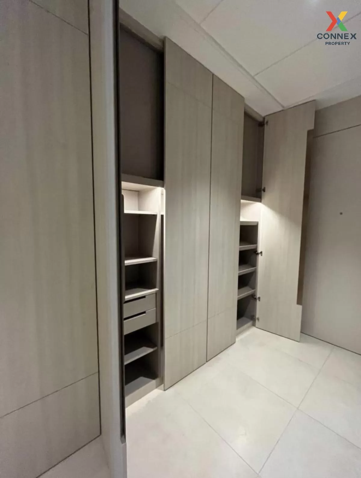 ขายคอนโด  บ้านสินธร BTS-ชิดลม ลุมพินี เขต ปทุมวัน กรุงเทพ CX-8440 ขายคอนโด  บ้านสินธร BTS-ชิดลม ลุมพินี เขต ปทุมวัน กรุงเทพ CX-8440