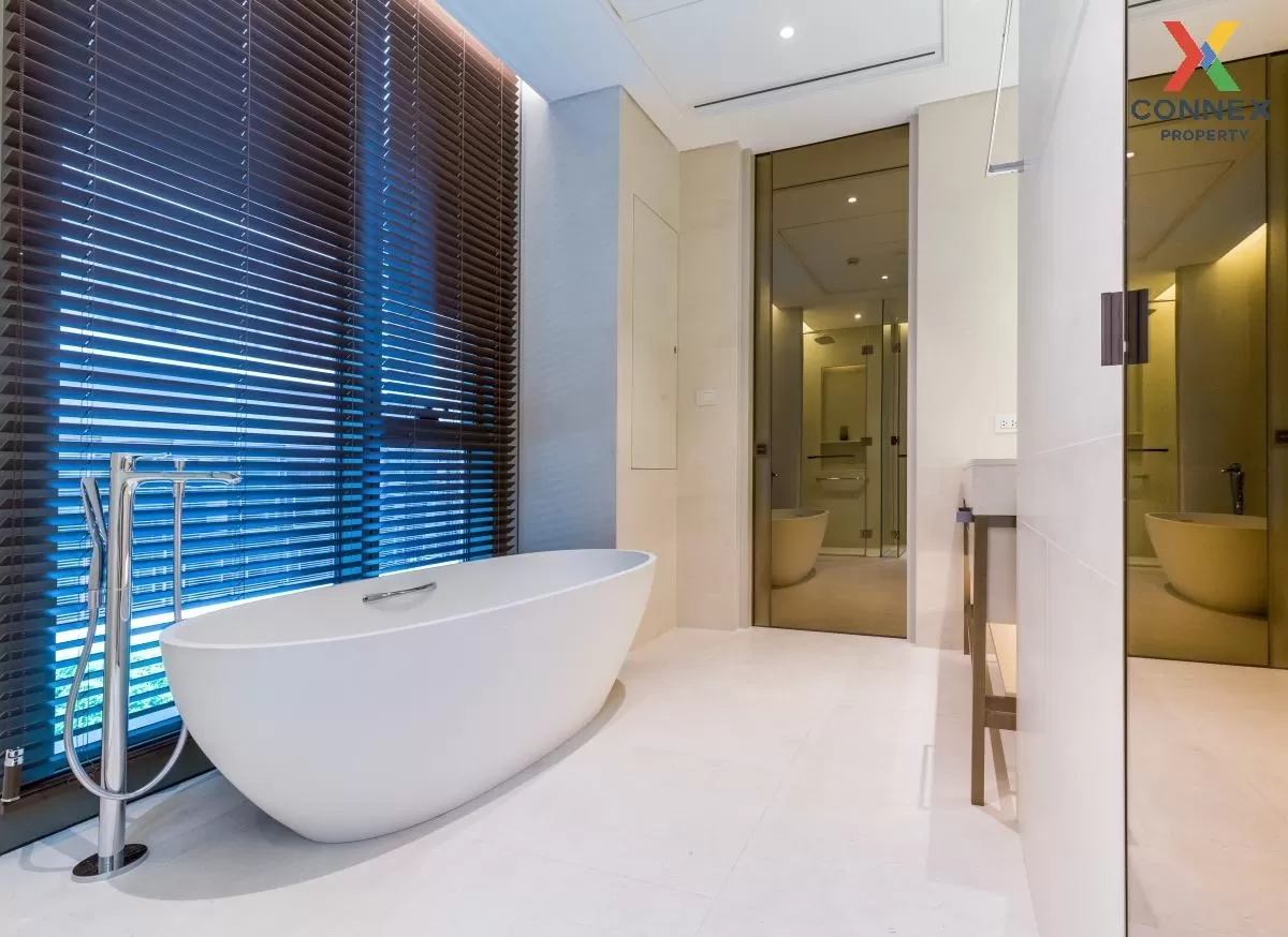 For Rent Condo , Baan Sindhorn , BTS-Chit Lom , Lumpini , Pathum 