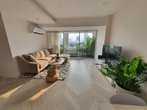 ขายคอนโด  เดอะ วอเตอร์ฟอร์ด รอยัล สูท BTS-เสนานิคม  จันทรเกษม เขต จตุจักร กรุงเทพ CX-84444