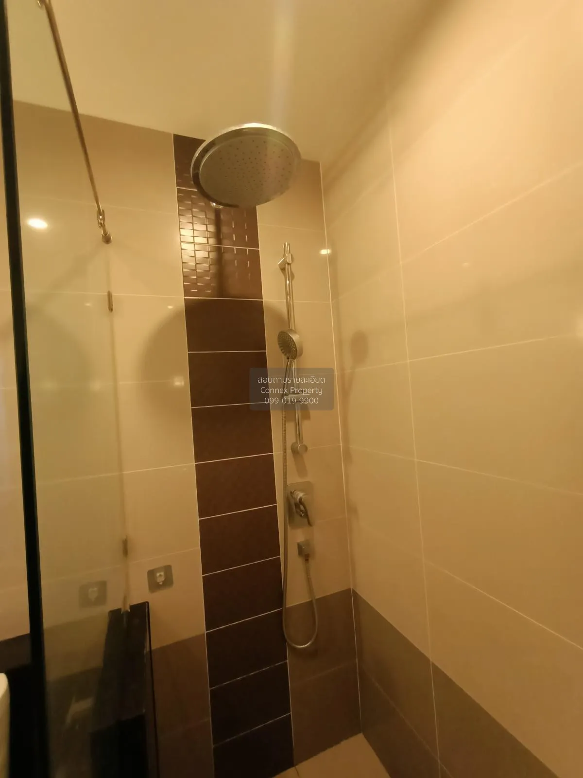 เช่าคอนโด  ศุภาลัย ไลท์ สาทร - เจริญราษฎร์ BTS-สุรศักดิ์ บางโคล่ 