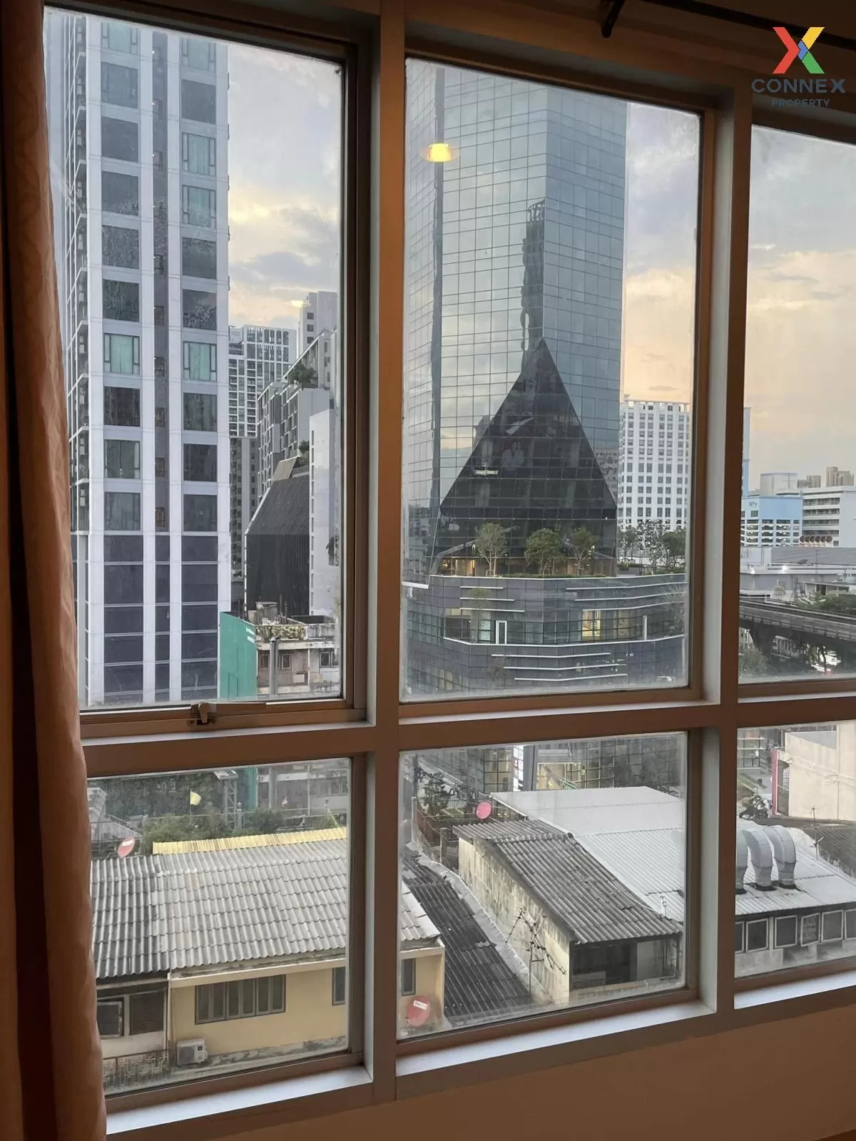 เช่าคอนโด ไลฟ์ แอท พหลฯ - อารีย์ BTS-สะพานควาย สามเสนใน เขต พญาไท