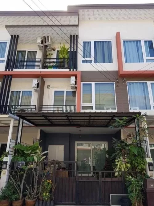 For Rent Townhouse/Townhome  , The Trust Townhome Kasetnawamin - Nuanchan , Khlong Kum , Bung Kum , Bangkok , CX-84529