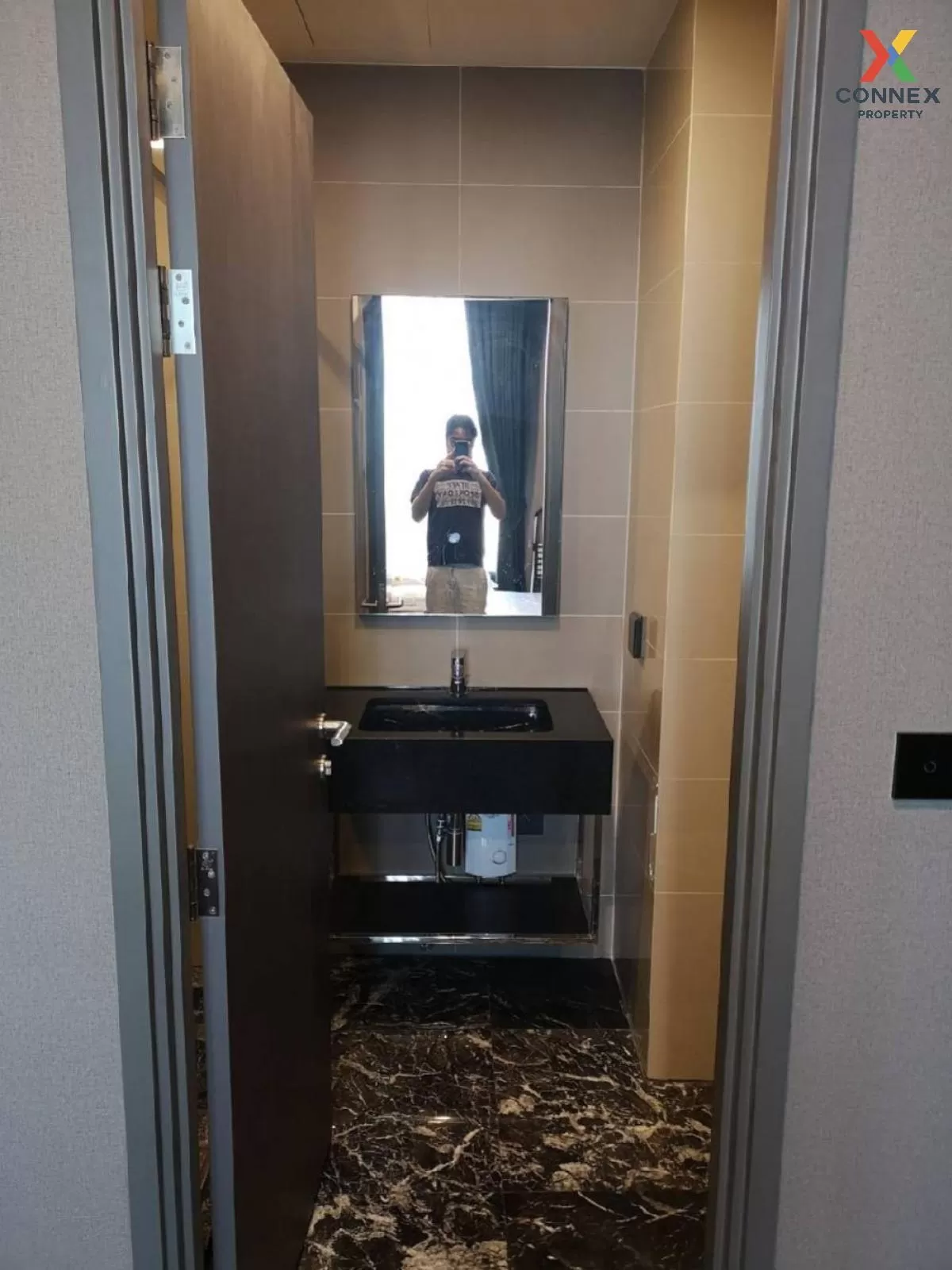 For Sale Condo , EDGE Sukhumvit 23 , high floor , BTS-Asok , Khlo