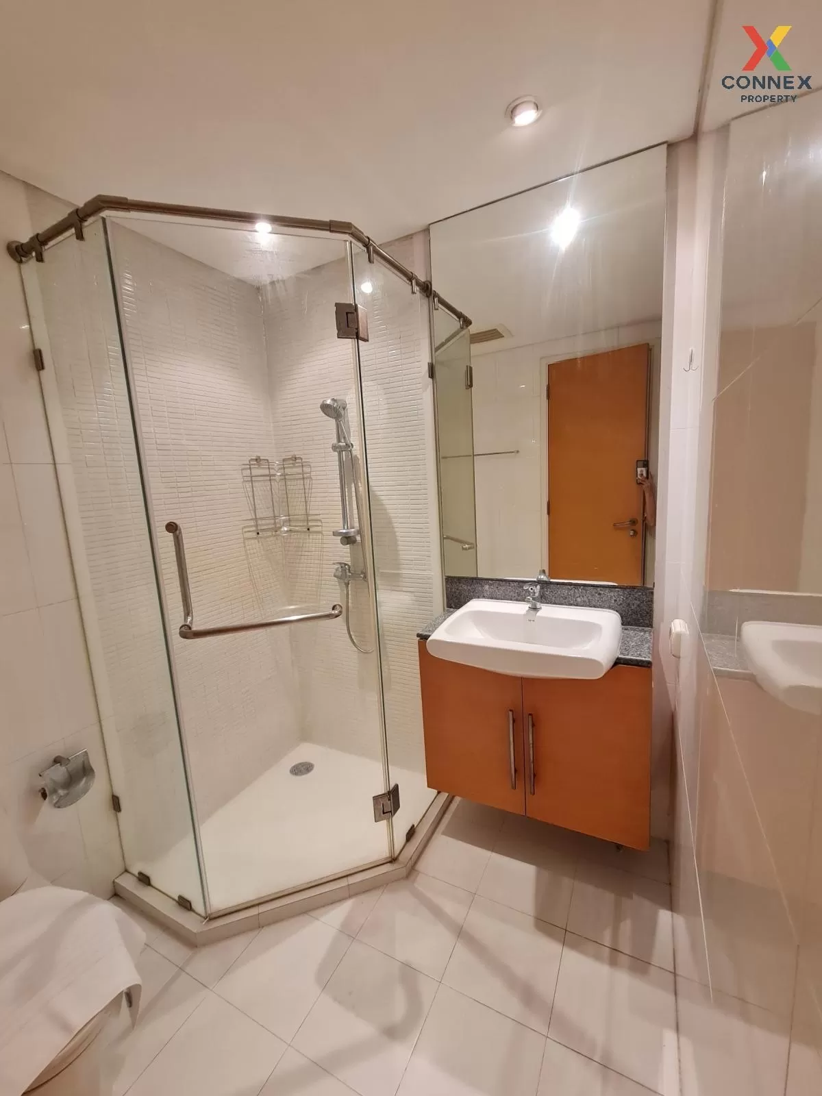 เช่าคอนโด  ฟลูเลอตัน สุขุมวิท BTS-เอกมัย คลองตันเหนือ เขต วัฒนา ก