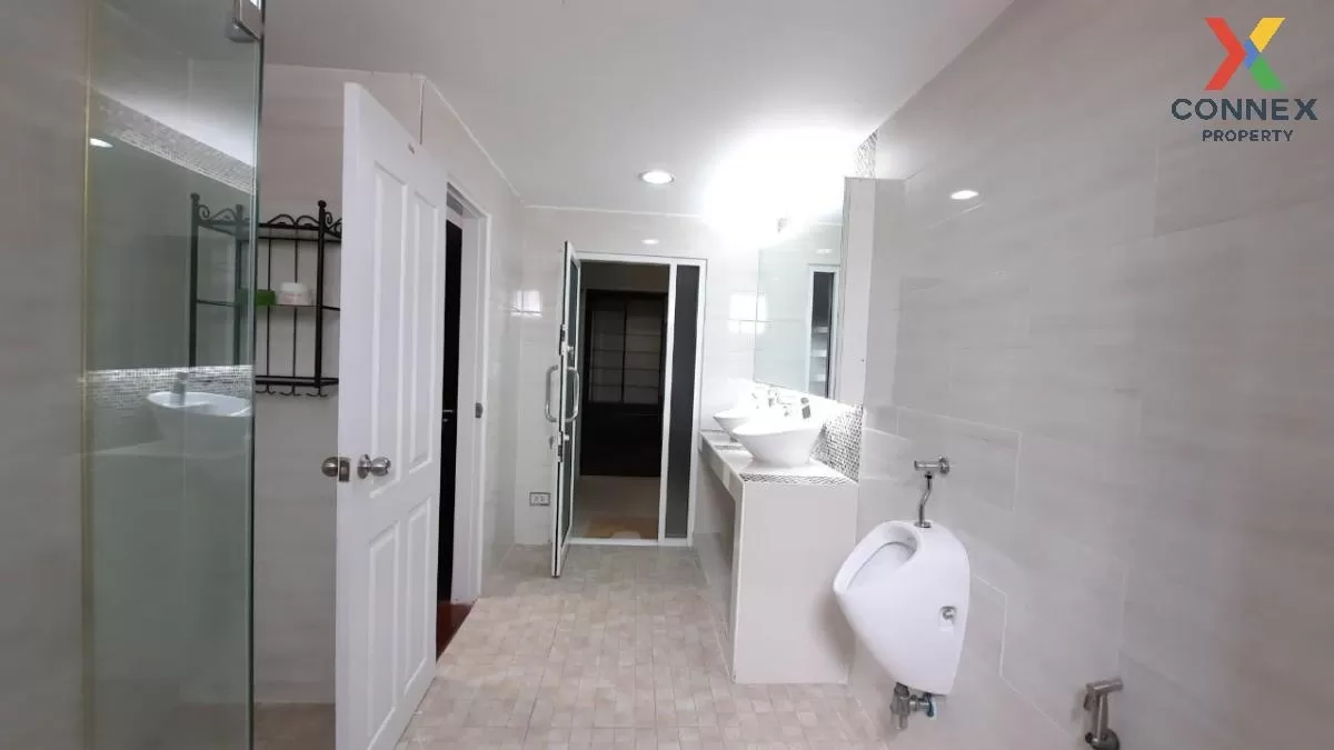 ขายทาวน์เฮ้าส์/ทาวน์โฮม  วราธรวิลล์ พัฒนาการ 44 สวนหลวง เขต สวนหล