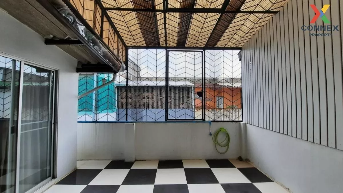 ขายทาวน์เฮ้าส์/ทาวน์โฮม  วราธรวิลล์ พัฒนาการ 44 สวนหลวง เขต สวนหล