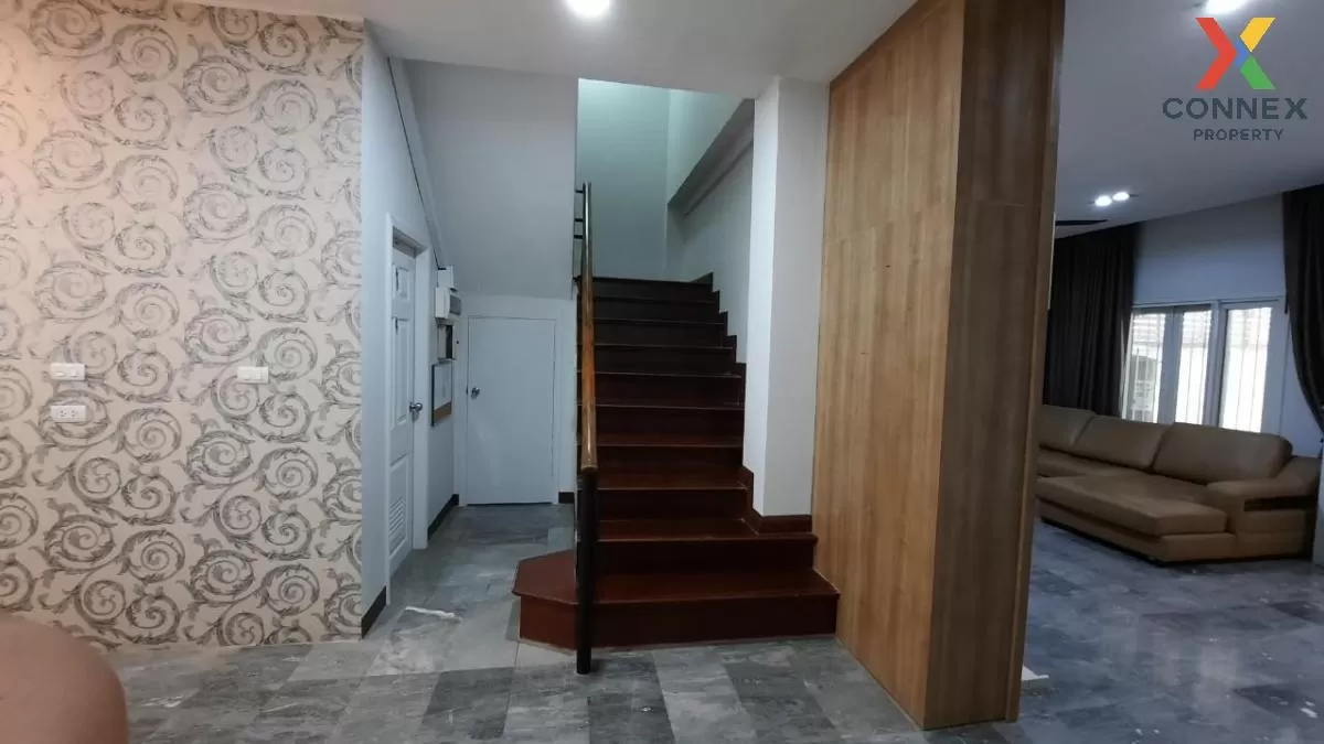 ขายทาวน์เฮ้าส์/ทาวน์โฮม  วราธรวิลล์ พัฒนาการ 44 สวนหลวง เขต สวนหล