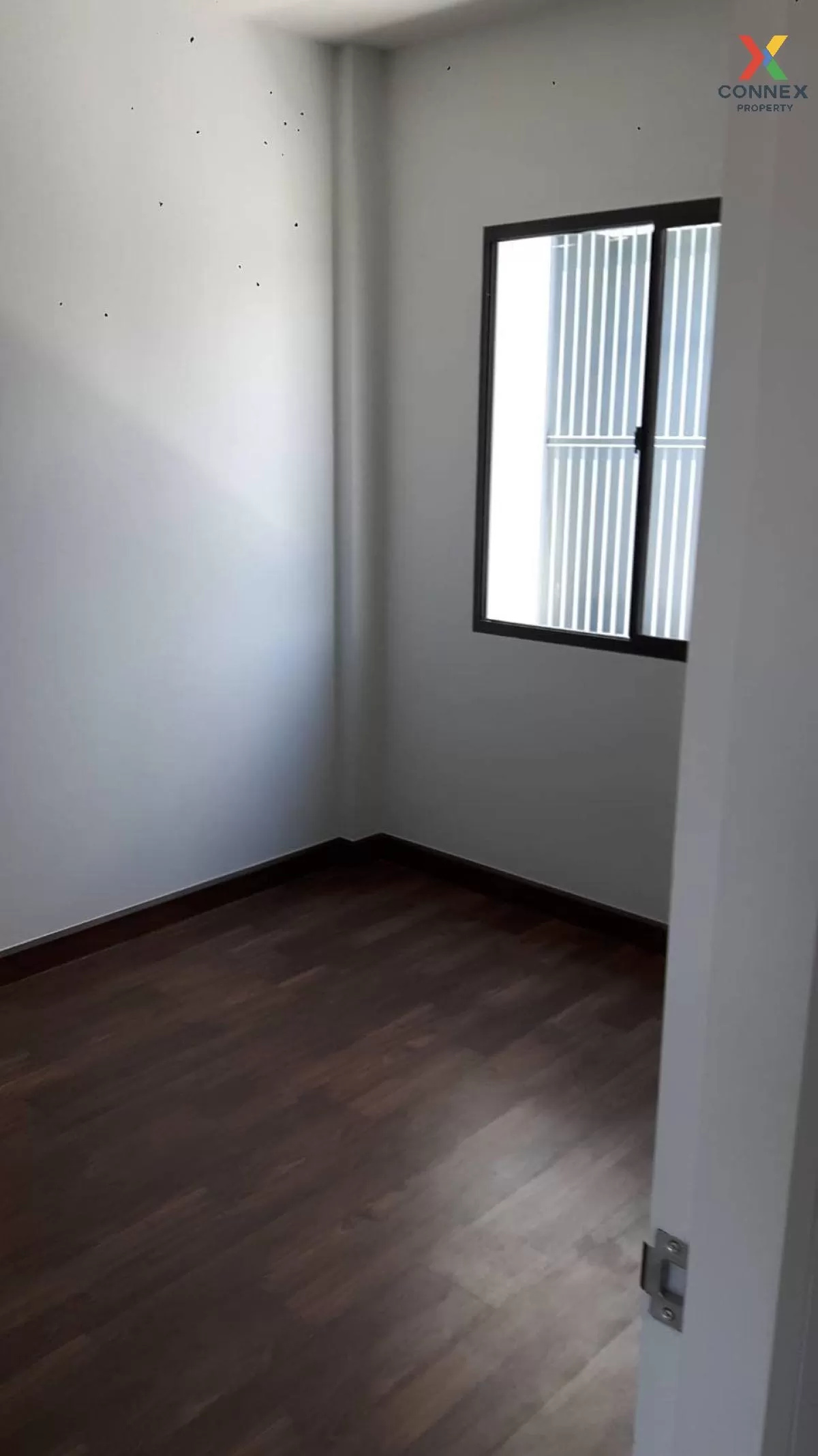 For Sale Townhouse/Townhome  , The O Zone Petchkasem 53 , corner 