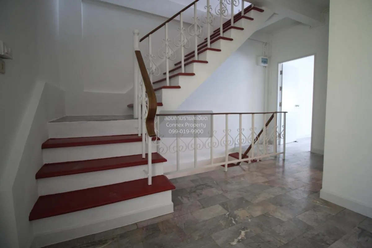 For Sale Townhouse/Townhome  , Baan Sintawee Suanthon 1 , newly r