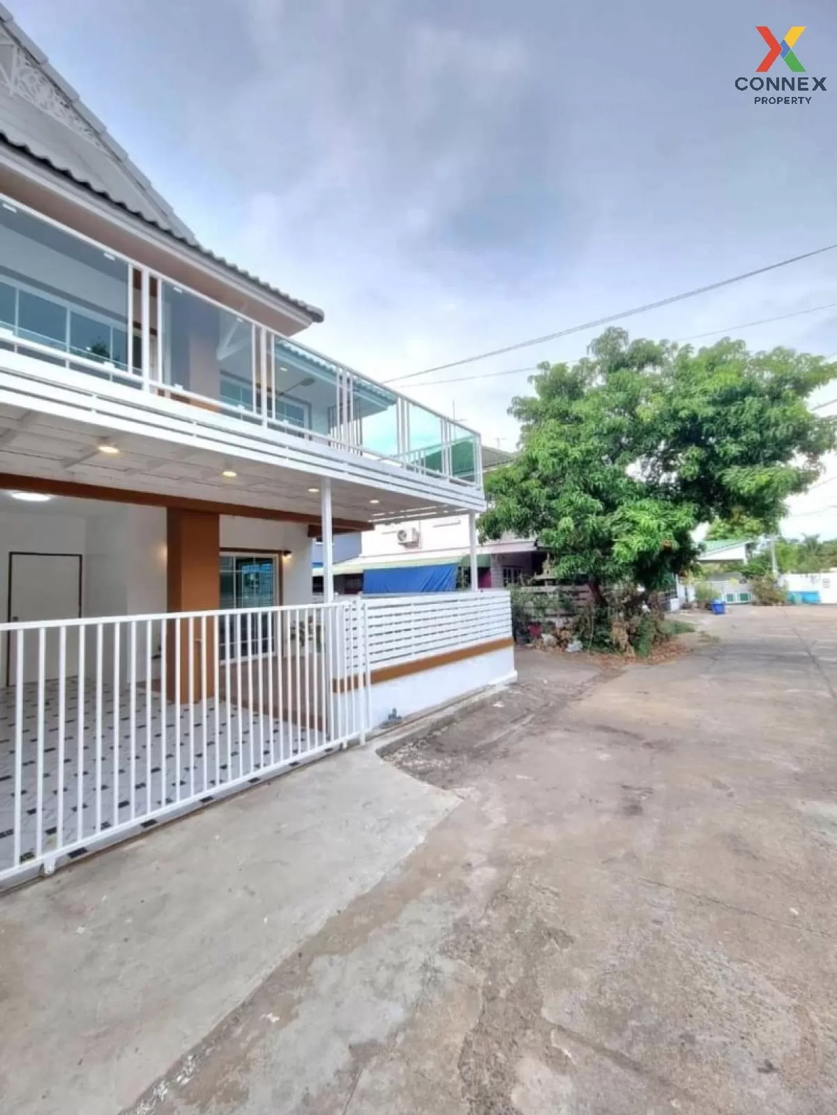 ขายทาวน์เฮ้าส์/ทาวน์โฮม  พฤกษา 3 ซ.วัดลาดปลาดุก ห้องมุม รีโนเวทให 3