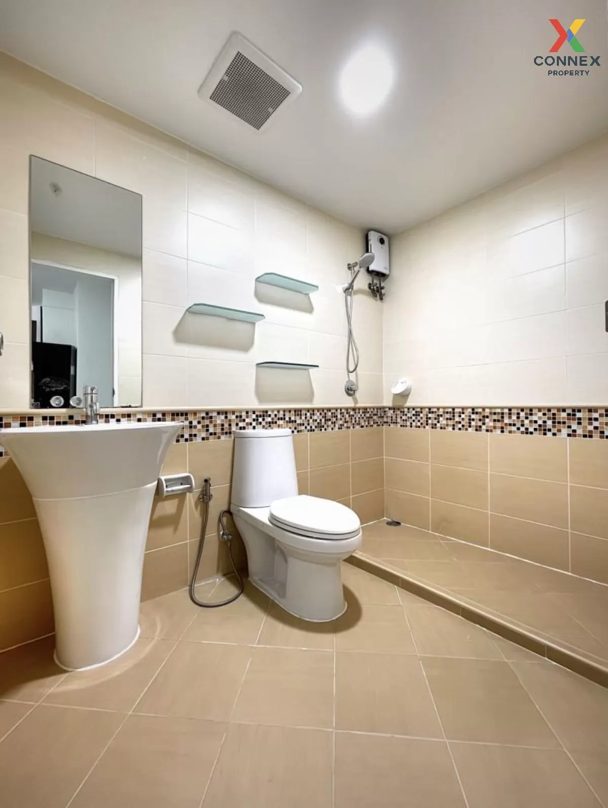 For Rent Condo , Waterford Sukhumvit 50 , BTS-Phra Khanong , Phra