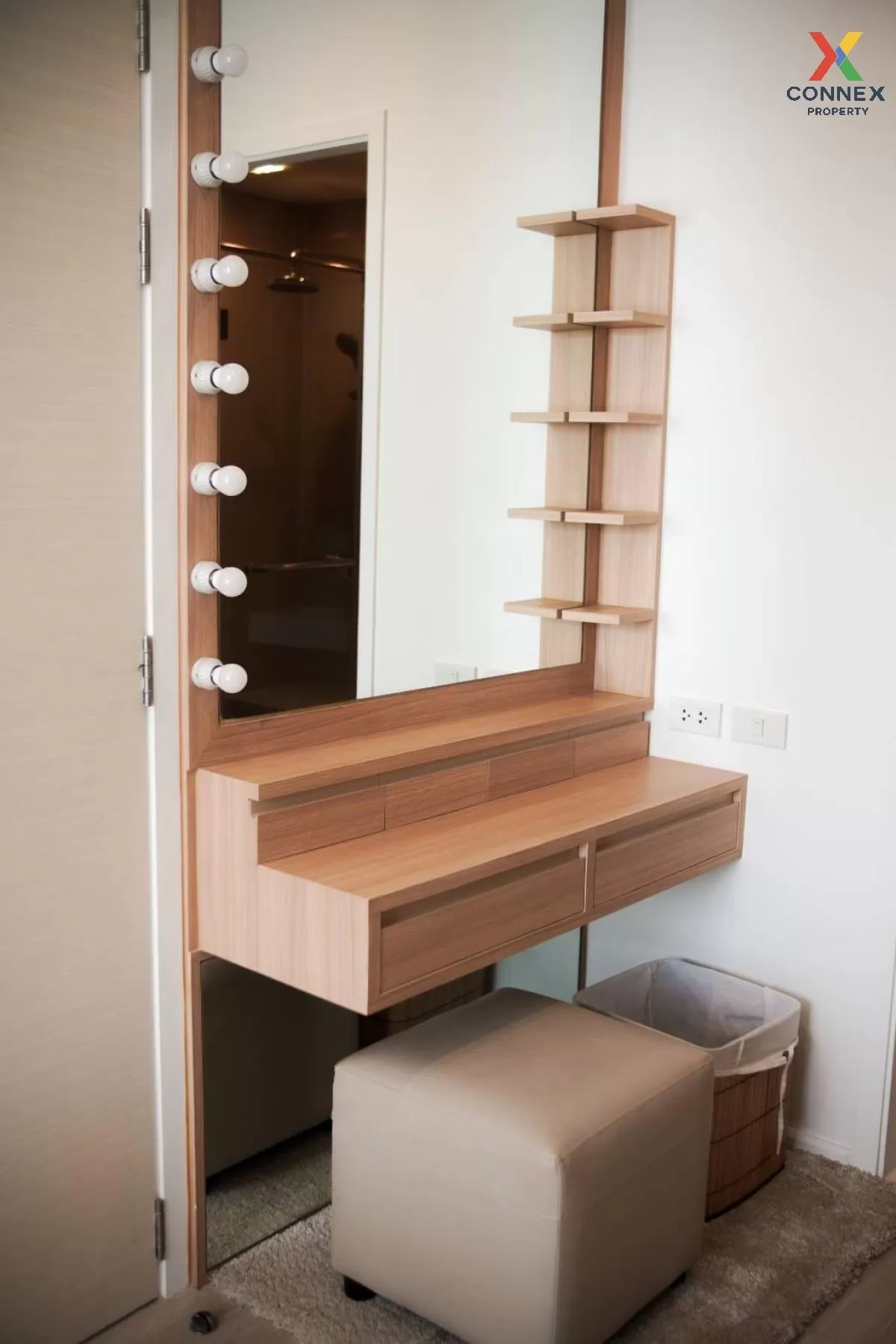 For Sale Condo , Quinn Ratchada 17 , high floor , MRT-Sutthisan , For Sale Condo , Quinn Ratchada 17 , high floor , MRT-Sutthisan ,